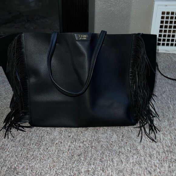 Victoria’s Secret Black large fringe tote bag New w/out tags - Picture 1 of 10